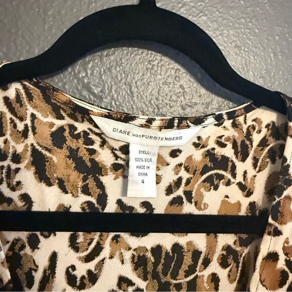 Diane von Furstenberg Silk Martina Dress Size 4 - Picture 7 of 8